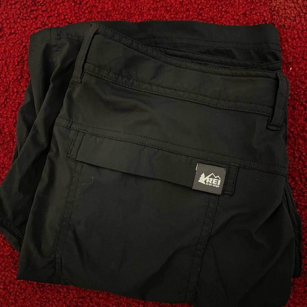 REI Black Cargo Shorts Versatile Outdoor Wear
